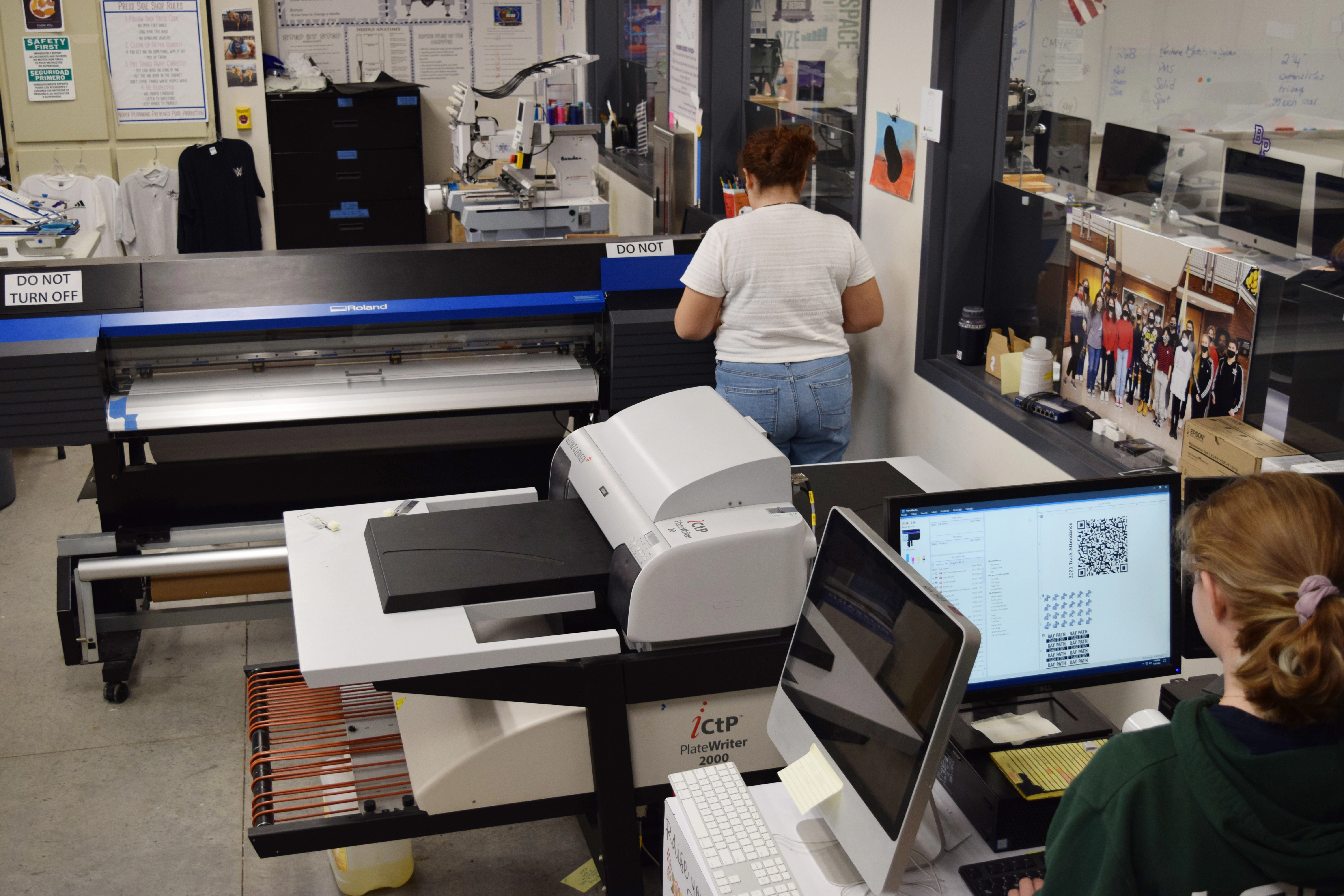 Graphic Communications Curriculum Topic: Large Format Printing & Plotting